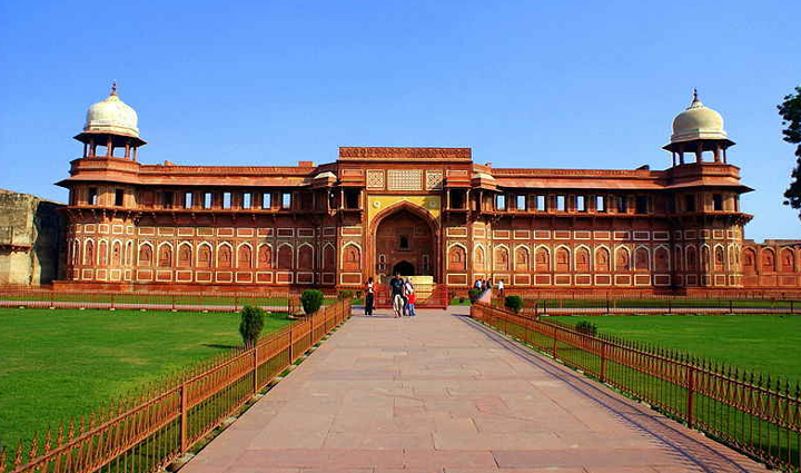 you can enjoy hot air balloon ride at these places of the country make a plan to visit here,holiday,travel,tourism