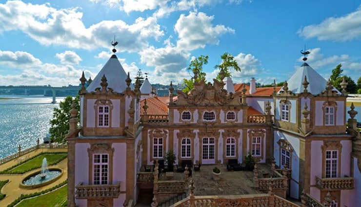 5 Hotels To Choose For Great Stay in Porto, Portugal