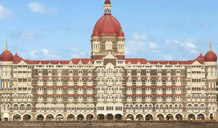 hotel taj is before the gateway of india know these interesting things related to it,holiday,travel,tourism,interesting facts about hotel taj