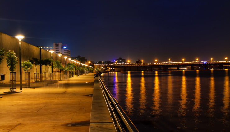 holidays,budget hotels in ahmedabad,ahmedabad,hotesl in ahmedabd,quality hotels in ahmedabad