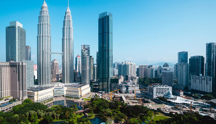 banyan tree,mandarin oriental,the st regis,the ritz-carlton,four seasons hotel,kuala lumpur,malaysia,hotels for luxury stay