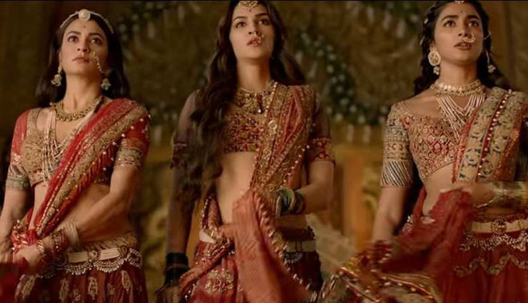 150 करोड़ के करीब पहुंची 'हाउसफुल 4' की कमाई, कल कमा डाले इतने करोड़