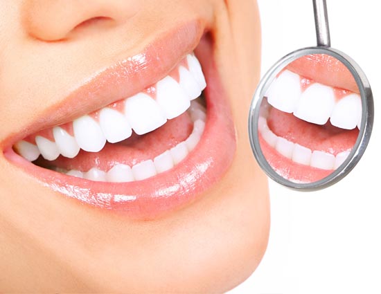 5 Home Remedies to Clean Tobacco Stains from Teeth