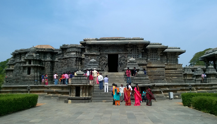 temples of hoysala to visit in karnataka,karnataka,karnataka tourism,places to visit in karnataka,chennakesava temple,belur,hoysaleswara temple,halebidu,kedareshwara temple,halebidu,chennakesava temple,somanathapura,veera narayana temple,belavadi,lakshminarayana temple,hosaholalu,ishvara temple,arasikere,amrutesvara temple,amruthapura,brahmeshvara temple,kikkeri,lakshmi narasimha temple,nuggehalli,sadasiva temple,mallikarjuna temple,basaralu,bucesvara temple,koravangala,tourism,india tourism
