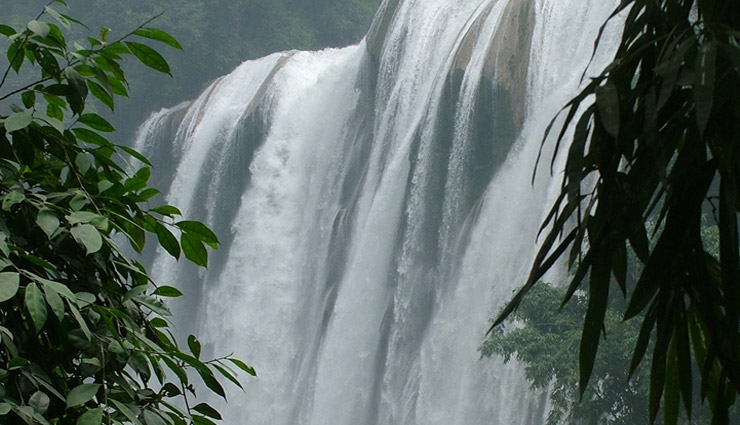 highest waterfalls in asia,tallest waterfalls in asia,top waterfalls in asia to visit,asias breathtaking waterfalls,best waterfalls in india and japan,visit jog falls,shomyo-daki,and dudhsagar,waterfalls in thailand,sri lanka,and philippines,natural wonders in asia,famous waterfalls in china and meghalaya,adventure travel asia waterfalls