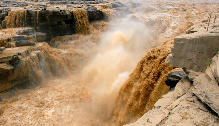 best waterfalls in china,china most majestic waterfalls,top natural wonders in china,captivating waterfalls in china,breathtaking cascades of china,explore china stunning waterfalls,china scenic waterfall destinations,discovering the beauty of chinese waterfalls,unveiling china impressive waterfall landscapes
    must-visit waterfalls in china