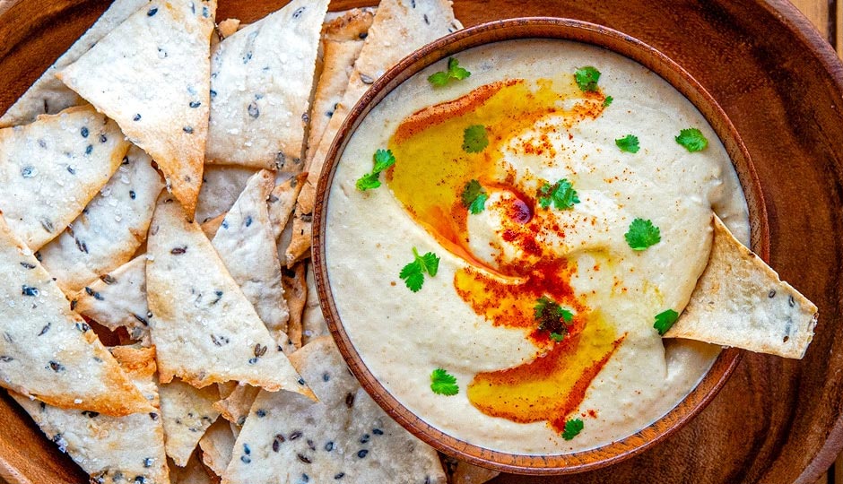 Authentic Middle Eastern Style Hummus Recipe
