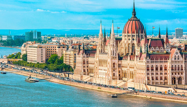 high indian rupee,countries with high indian rupee,travel,travel guide,travel tips,vietnam,paraguay,cambodia,mongolia,hungary,colombia,sri lanka,uzbekistan,chile,travel,holidays,trave guide