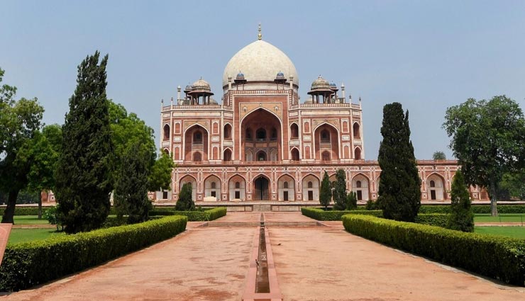tourist places,indian tourist places,tombs of india,beautiful places