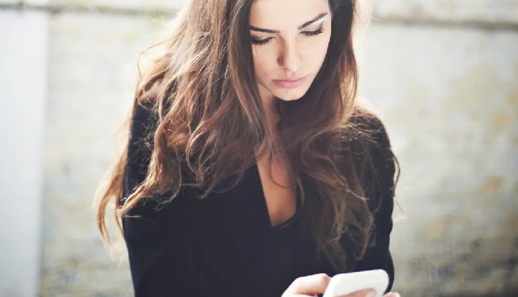 signs of hurting your man,indications you have hurt your partner,recognizing when you have hurt him,understanding his hurt feelings,noticing signs of emotional pain in him,identifying hurt in your relationship,signs of causing distress to your man,realizing you have hurt your partner,noticing your actions hurt your man,acknowledging his emotional distress