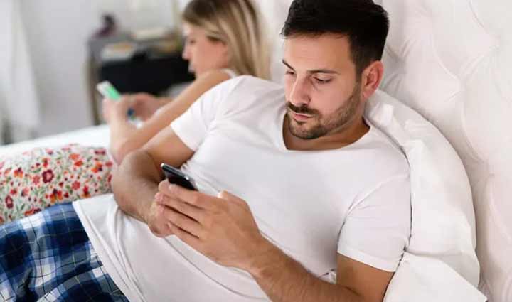 8 Habits of Husbands That Destroy Their Marriage