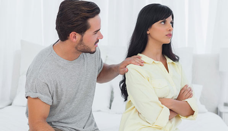 reasons of changed behavior,husband changed behavior,couple tips,relationship tip