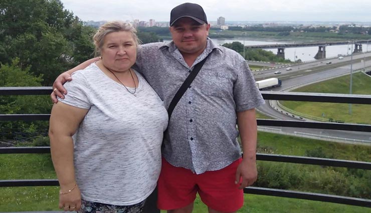 पति ने सॉरी नहीं बोला तो उसके ऊपर बैठ गई पत्नी और ले ली जान