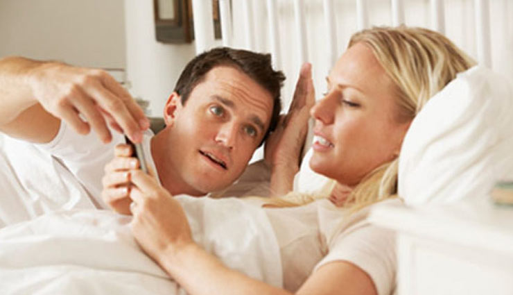 finding husband is cheating on you,mates and me,relationship tips,spying on husband,spying tips