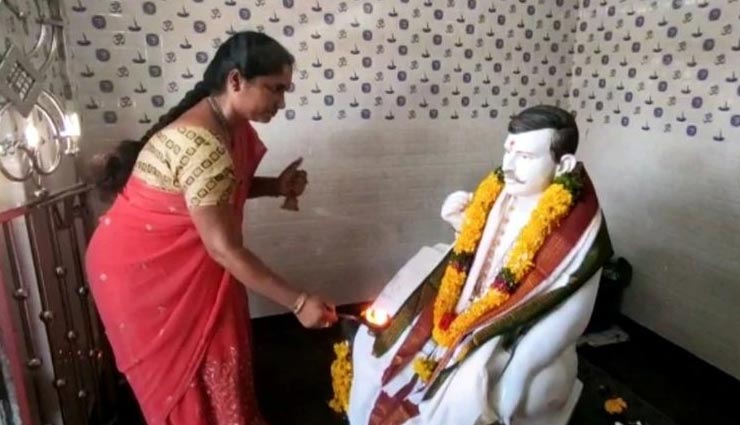 इस पत्नी ने अपने पति को बना डाला परमेश्वर, मंदिर बनवा करती हैं पूजा