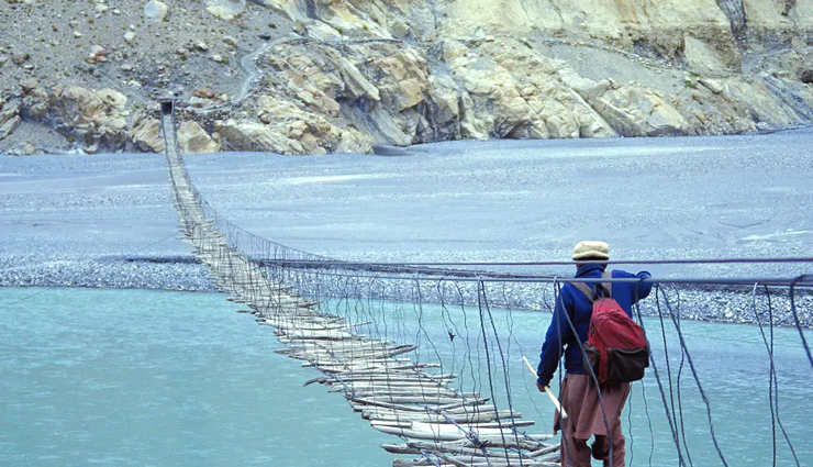 dangerous places,dangerous places for tourist,palces dangerous to visit,know about dangerous places,travel,holidays,travel guide