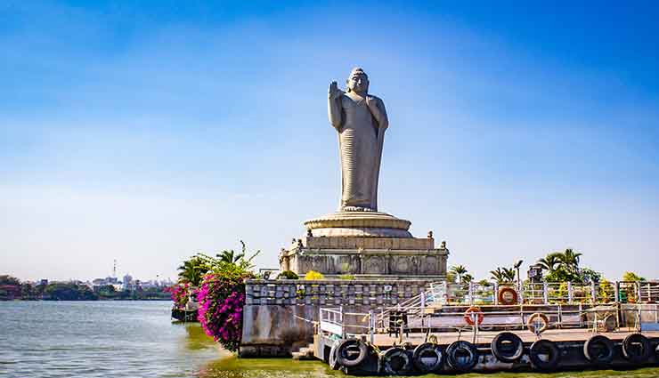 hyderabad tourist attractions,things to do in hyderabad,hyderabad sightseeing,hyderabad landmarks,hyderabad monuments,hyderabad heritage sites,hyderabad culture,hyderabad tourism,charminar,golconda fort,hussain sagar lake,mecca masjid,salar jung museum,ramoji film city,birla mandir,nehru zoological park,qutub shahi tombs,chowmahalla palace