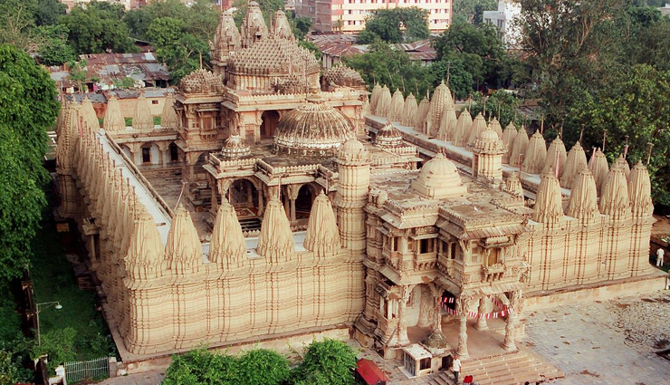 7 famous temples in ahmedabad gujarat,temples in ahmedabad gujarat,ahmedabad tourism,places to enjoy in ahmedabad,best temples to visit in ahmedabad,top temples in ahmedabad,famous temples in gujarat