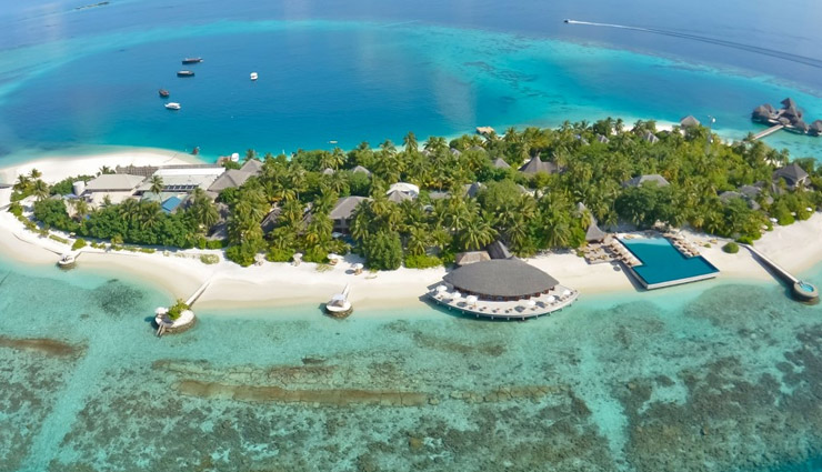 underwater hotels,the shimao wonderland china,crescent hydropolis dubai,huvafen fushi maldives,the poseidon underwater resort fiji,the manta resort,pemba island zanzibar