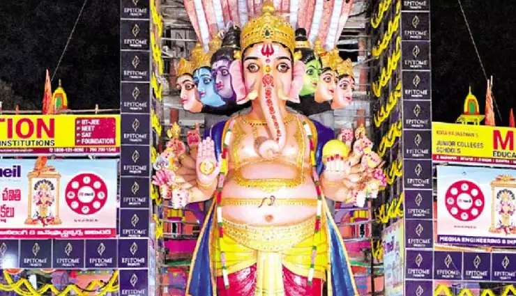 ganesh chaturthi 2025,vinayaka chaturthi,ganesh festival india,ganesh visarjan,lord ganesha celebrations,ganesh chaturthi destinations,eco-friendly ganesha idols,modaks and laddoos,ganesh chaturthi pandals,ganesh chaturthi travel guide