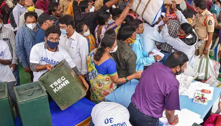 हैदराबाद की रेस में अब TRS आगे, रुझानों में बहुमत के करीब दिखी भाजपा खिसकी दूसरे नंबर पर 