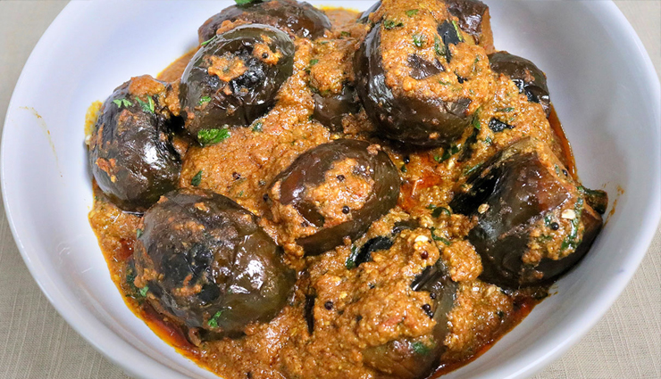 Recipe- Hyderabadi Bagara Baingan is a Popular Curry