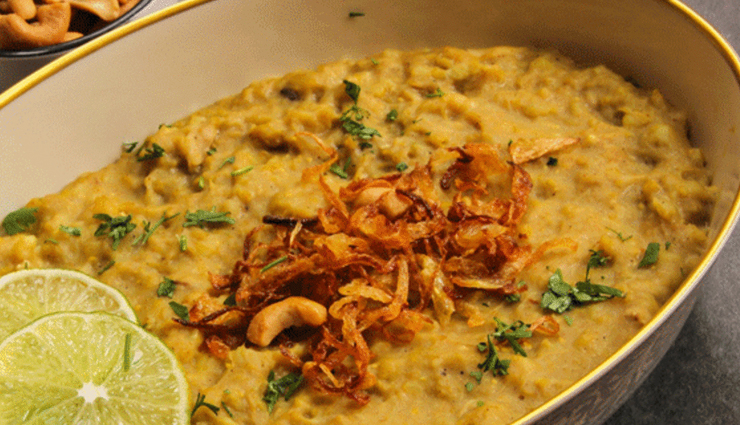 hyderabad,street food in hyderabad,hyderabadi biryani,biryani,street food,famous street food,travel,travel tips