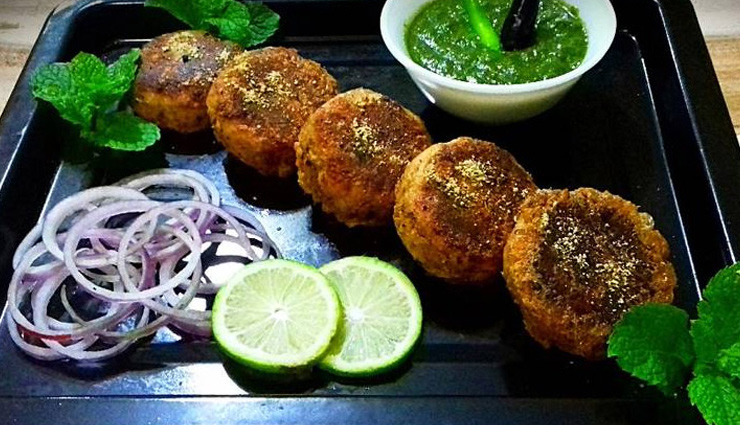 Recipe to Make Hyderabadi Shikampuri Kebabs