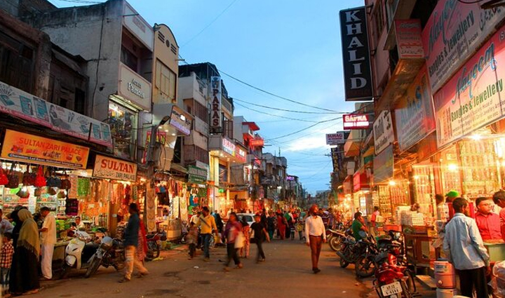 along with its biryani,hyderabad is also known for its markets if you come do shopping from here,holiday,travel,tourism