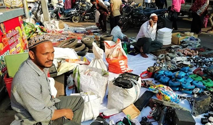 along with its biryani,hyderabad is also known for its markets if you come do shopping from here,holiday,travel,tourism