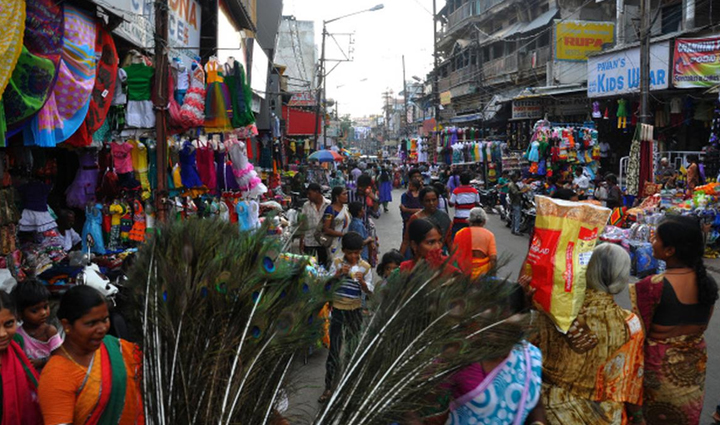 along with its biryani,hyderabad is also known for its markets if you come do shopping from here,holiday,travel,tourism