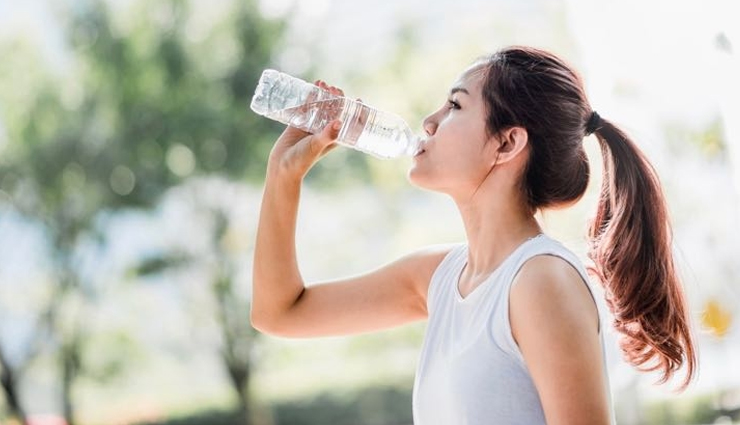 6 benefits of using marula oil for skin and hair,beauty tips,beauty hacks
