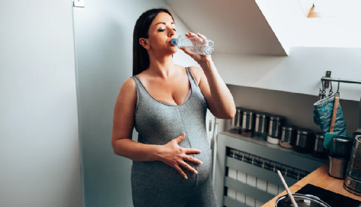 healthy pregnancy habits,natural childbirth tips,promoting vaginal delivery,pregnancy wellness tips,prenatal nutrition,exercise during pregnancy,childbirth education classes,mind-body practices for labor,hydration during pregnancy,prenatal care importance,labor support team,optimal labor positions,avoiding unnecessary interventions,positive birth mindset,natural birth preparation