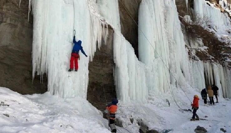 winter sports in india,india famous snow activities,popular winter sports destinations,snow adventures in india,skiing in indian mountains,snowboarding in india,ice skating in indian regions,winter sports resorts in india,sledding and tobogganing in india,snowshoeing in indian terrains,winter adventures in india,cold weather sports in india,indian snow sports activities,frosty sports in indian terrains,mountain sports in india,extreme winter sports india,snow-based activities in india,winter thrill sports in india,frozen sports in indian landscapes,icy sports in india winter