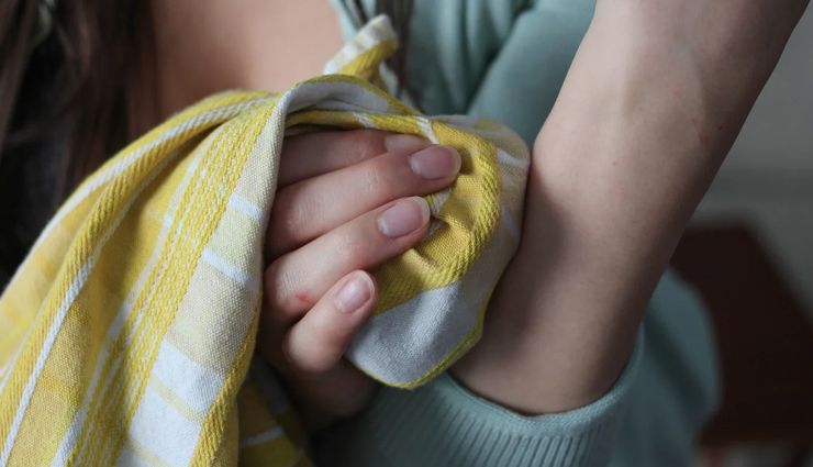 effective home remedies for rosacea,alleviate rosacea symptoms with home remedies,natural remedies for rosacea relief,home remedies to reduce rosacea redness,natural treatments for rosacea symptoms,alleviating rosacea with effective home remedies,home remedies for rosacea management,relieve rosacea symptoms naturally at home,home remedies to soothe rosacea flare-ups,holistic approaches to rosacea symptom relief