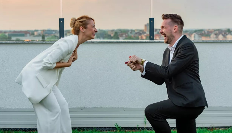 when to get engaged,how long to date before engagement,relationship pressure,engagement timeline,modern relationship advice,dating milestones,relationship rules,proposing in a relationship,relationship expectations,breaking societal norms,marriage timing,dating advice