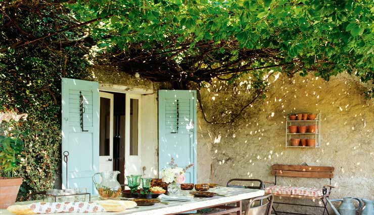 ये 5 नैचुरल तरीके रखेंगे गर्मियों में आपके घर को ठंडा, बच सकेंगे इलेक्ट्रिसिटी के महंगे बिल से