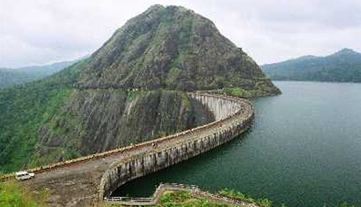 tourist destinations to visit in idukki,idukki,places to visit in idukki,hill view park,kulamavu dam,idukki arch dam,nandukani,anakkara