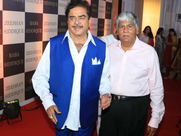 Salman Khan,baba siddiqui iftaar party,bollywood,ramdan,ramdan 2018,ramzan