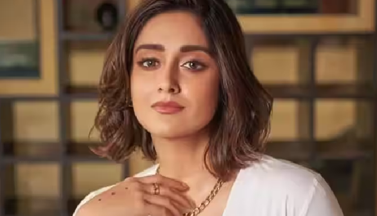 2 News : इलियाना ने प्रेगनेंसी और मदरहुड पर फैंस से की बात, मंसूर के माफी मांगने पर तृषा ने दी यह रिएक्शन