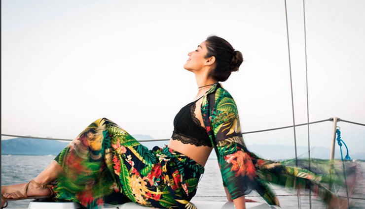 bollwood,instagram pics,ileana dcruz,andrewkneebonephotography