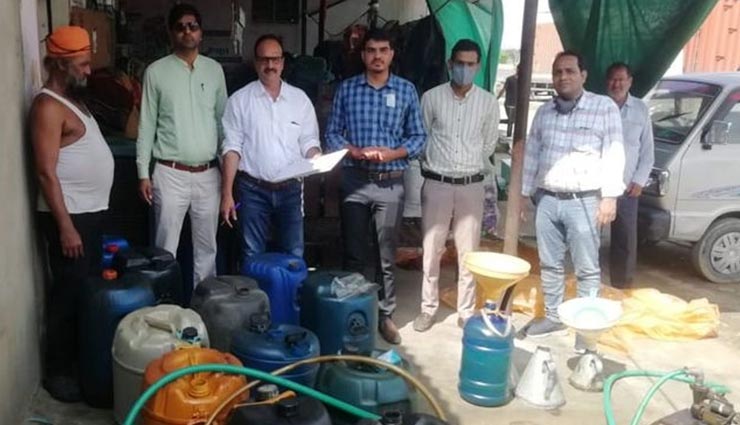 अजमेर : होटल संचालक पर रसद विभाग की कारवाई, सस्ता बेचकर भी 10 रुपए प्रति लीटर डीजल कमा रहा था