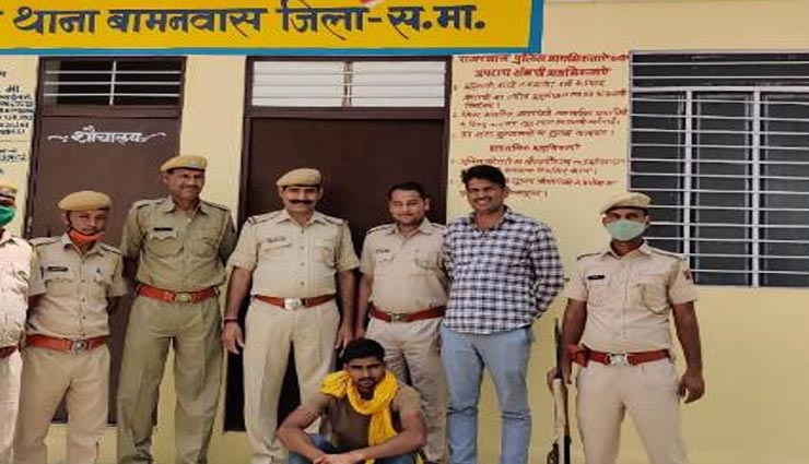 सवाई माधोपुर : नाकाबंदी में पुलिस के हथ्ते चढ़ा स्मैक के साथ तस्कर, एनडीपीएस एक्ट में मामला दर्ज