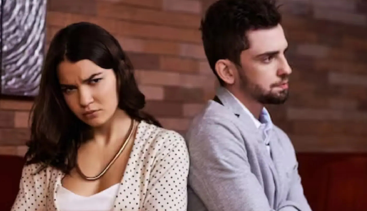 relationship effort signs,signs of imbalance in relationship effort,overextending in relationship signs,signs of excessive effort in relationship,relationship imbalance indicators,recognizing relationship effort imbalance,effort distribution in relationships,identifying disproportionate relationship effort,signs of one-sided relationship effort,effort reciprocity in relationships,relationship effort assessment,evaluating relationship effort levels,red flags of relationship effort imbalance,recognizing overexertion in relationships,relationship effort red flags