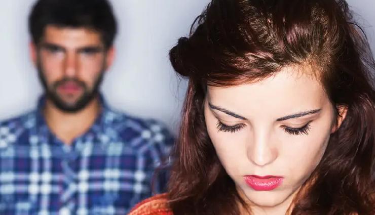 relationship effort signs,signs of imbalance in relationship effort,overextending in relationship signs,signs of excessive effort in relationship,relationship imbalance indicators,recognizing relationship effort imbalance,effort distribution in relationships,identifying disproportionate relationship effort,signs of one-sided relationship effort,effort reciprocity in relationships,relationship effort assessment,evaluating relationship effort levels,red flags of relationship effort imbalance,recognizing overexertion in relationships,relationship effort red flags