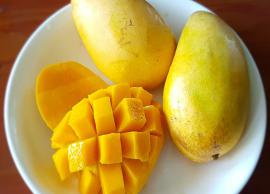 5 DIY Ways To Use Mango To Get Glowing Skin Naturally
