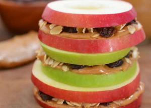 Make Diwali Meets Healthy With Apple Sandwiches