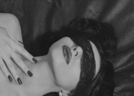 5 Reason Why You Should Use Blindfold For Amazing Sex