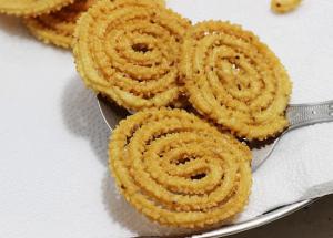 Diwali Special- Try Butter Murukku as Diwali Snack