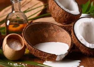 8 Health Benefits of Eating Coconut